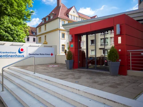 Eingang zu einem Gebäude