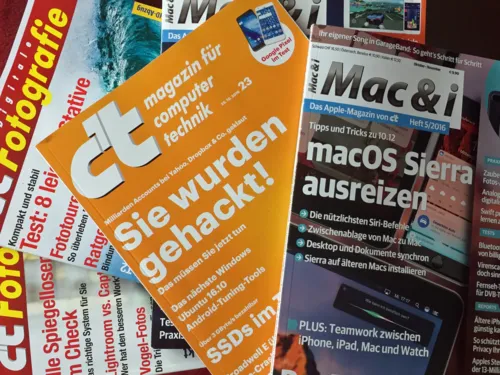 Stapel Computerzeitschriften