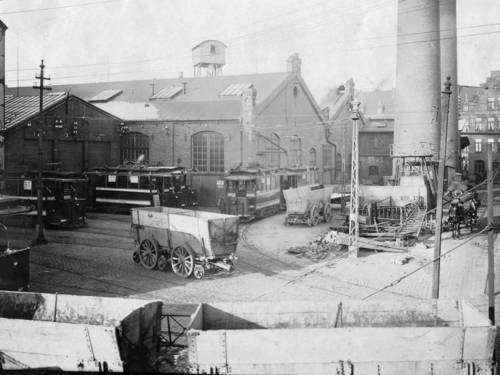 Historisches Foto eines Straßenbahnbetriebshofs