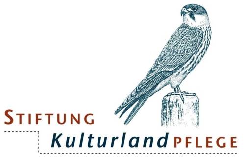 Logo mit einem Raubvogel auf einem Baumstumpf und der Schrift Stiftung Kulturlandpflege