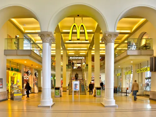 Bahnhofshalle Innenansicht