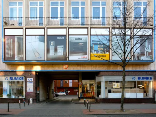 Gebäude