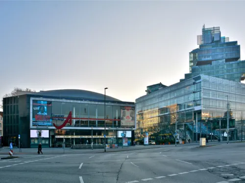 Gebäude