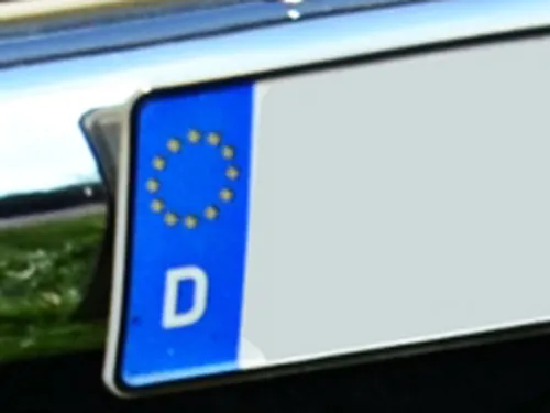 Teil eines Kfz-Kennzeichens