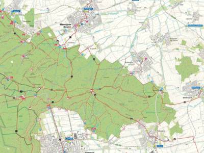Karte mit Wanderwegen