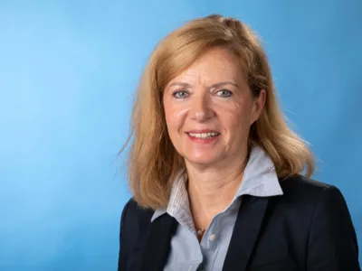 Dr. Andrea Hanke