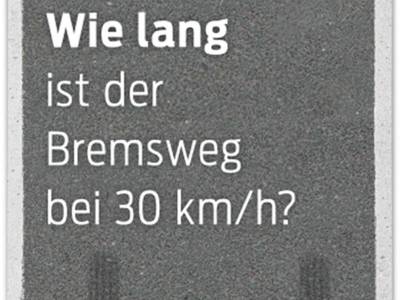 Teilausschnitt des Plakats Bremsweg bei 30 km/h