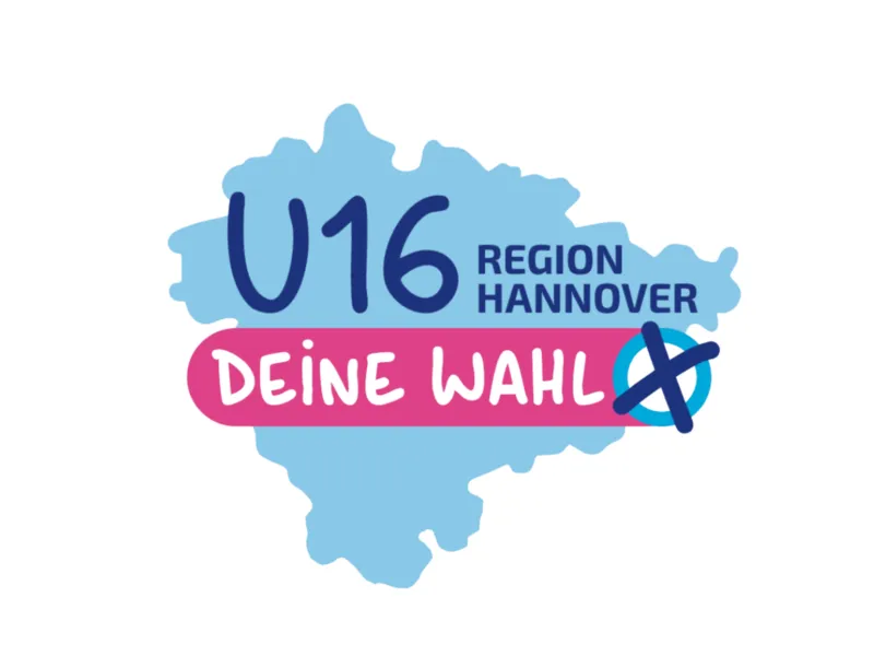 Im Hintergrund ist der geografische Umriss der Region Hannover als grafisches Element, darauf steht "U16-Wahl Region Hannover - Deine Wahl".