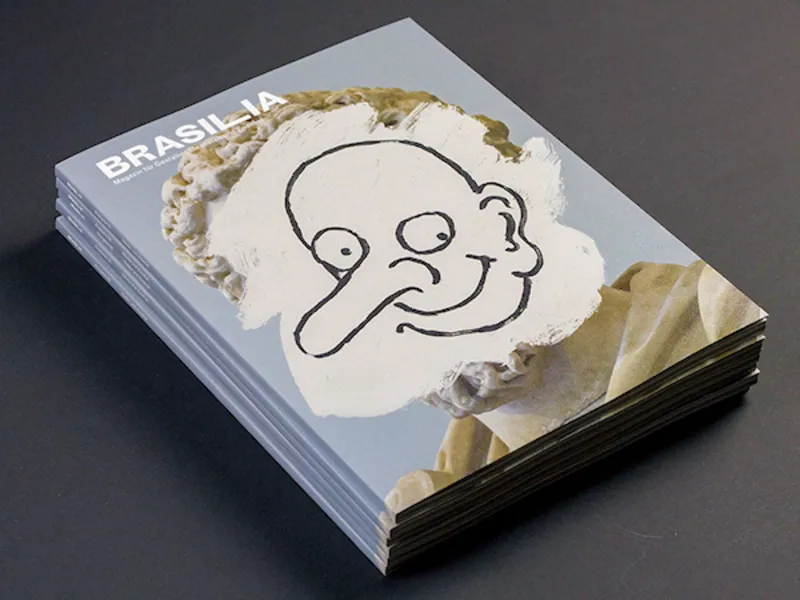 Stapel Hefte mit dem Titel "Brasilia"