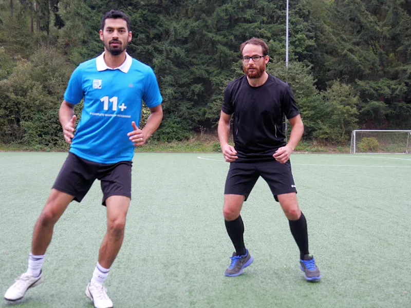 Zwei M&auml;nner beim Sport.