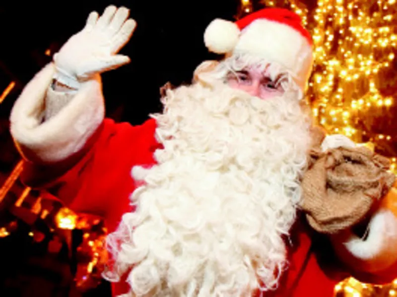 Ein Weihnachtsmann.
