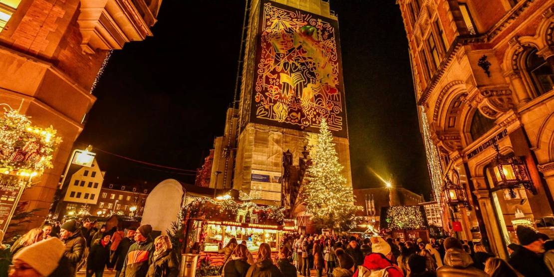 Weihnachtsmarkt in Hannover an der Marktkirche