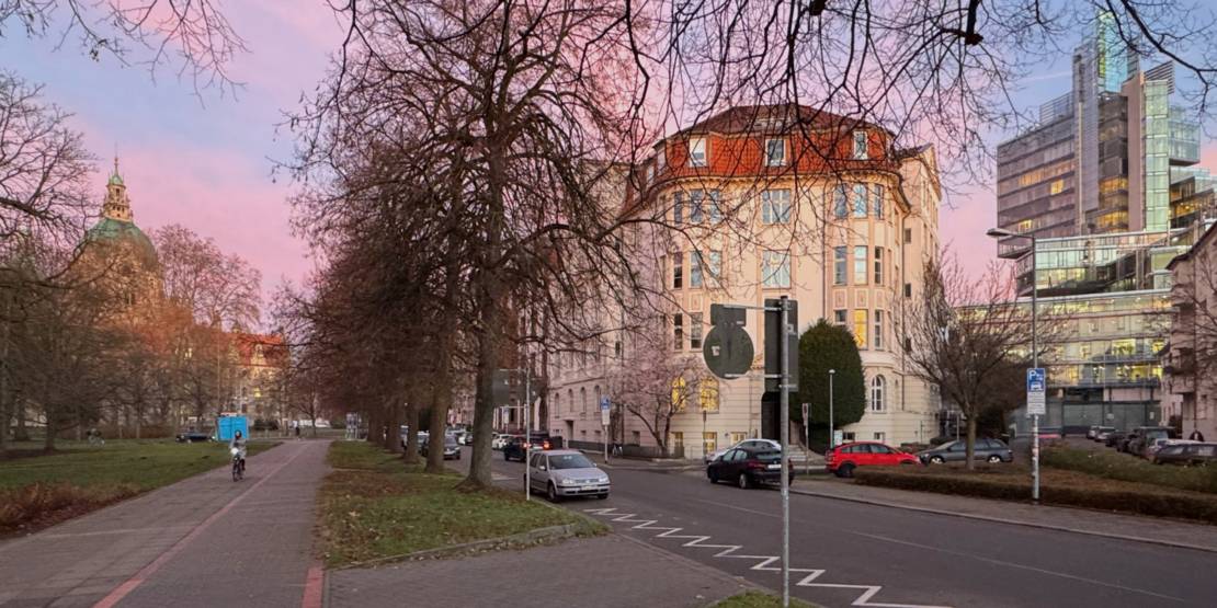 Blick in die Willy-Brandt-Allee in Hannover