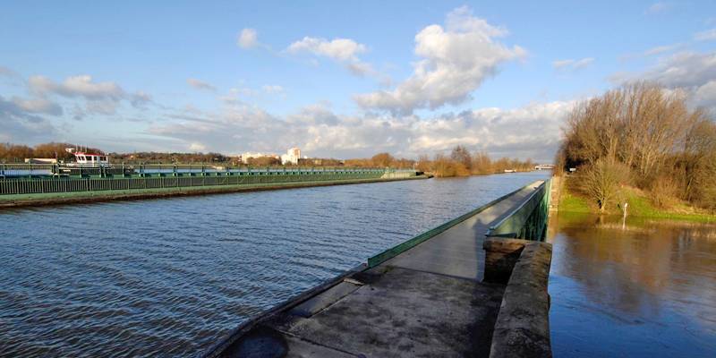 Trogbrücke