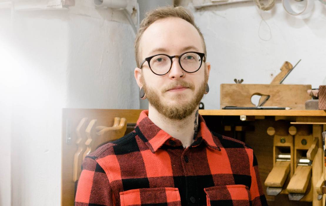 Jonas Winkler Produktdesign Möbel mit Mission Gründerstory Mai