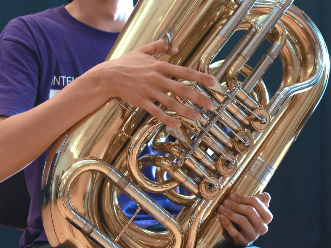 Tuba Instrumente & Gesang Unterricht Musikschule der