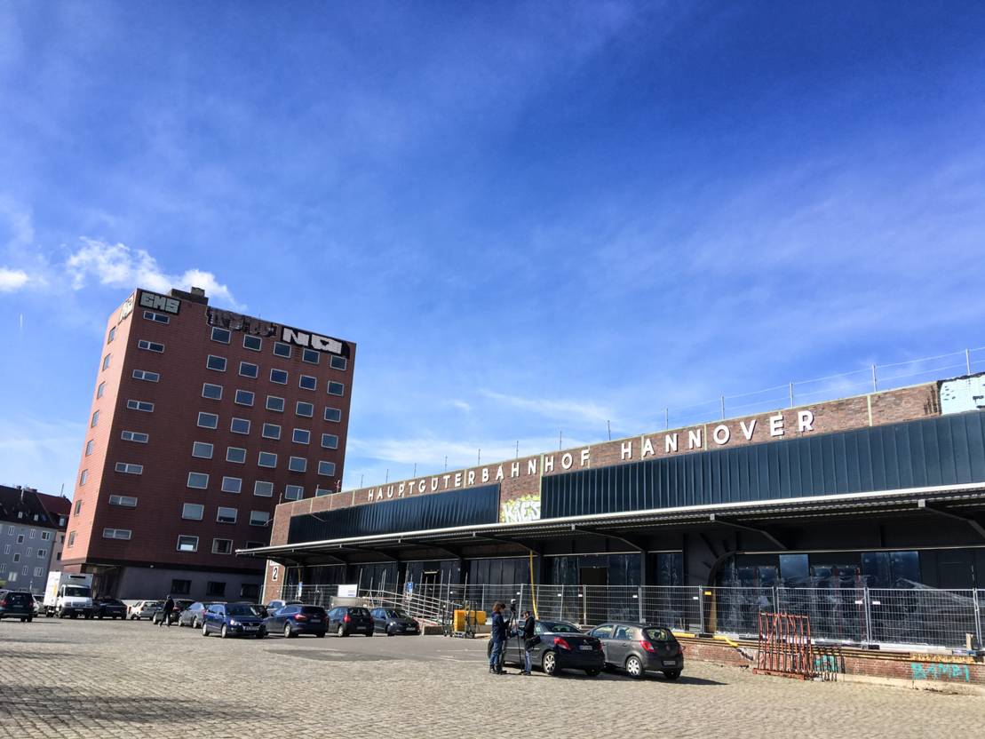 Im Hauptguterbahnhof Hannover Wird Bald Trampolin Gesprungen