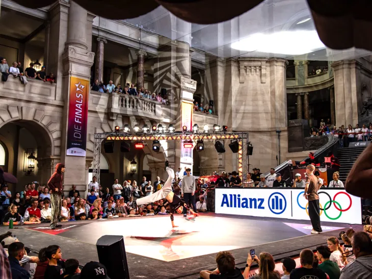 Deutschlands Stars der Breaking-Szene "im" Neuen Rathaus
