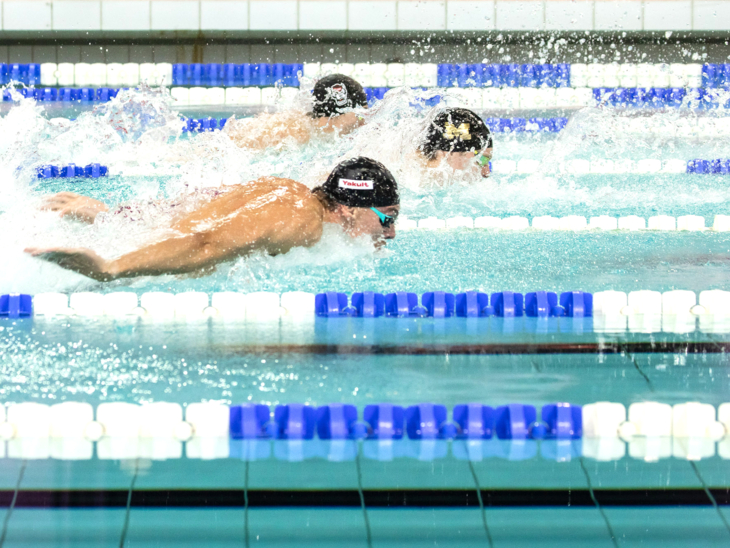 Spannende Schwimmentscheidungen bei den Finals 2026 im Stadionbad Hannover.