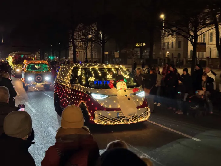 Beleuchtetes Fahrzeug