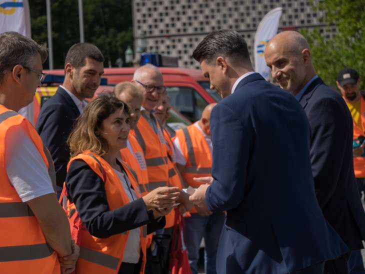 Landeshauptstadt Hannover: Schlüsselübergabe in Anwesenheit  des Vizekonsuls der Ukraine in Hamburg