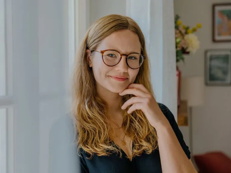 Die Autorin Leonie Schöler