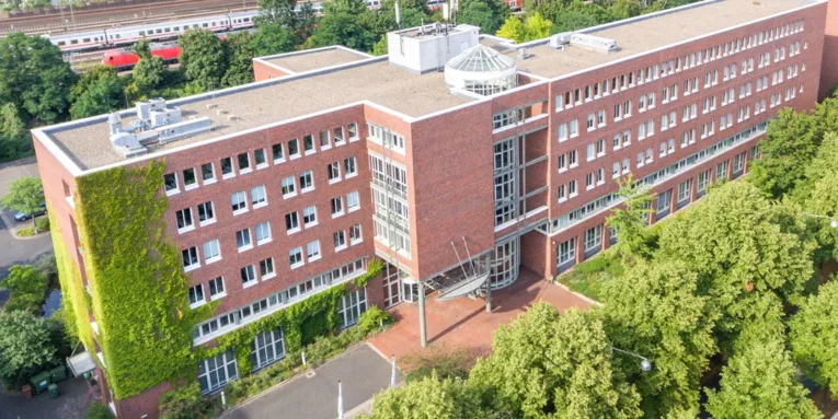Gebäude