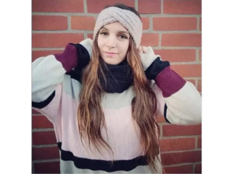 Person im Winteroutfit