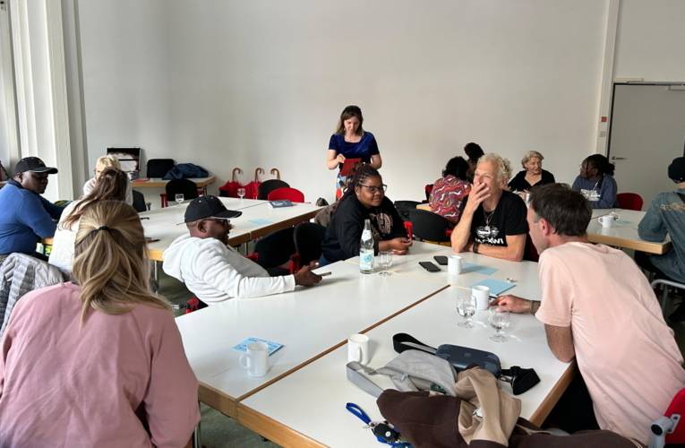 Workshop mit Kulturschaffenden im Pavillon