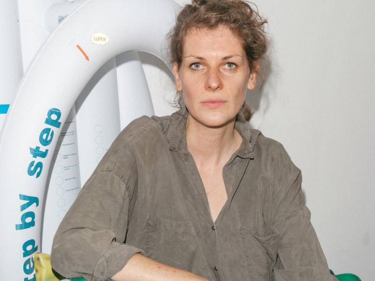 K&uuml;nstlerin Catharina Szonn