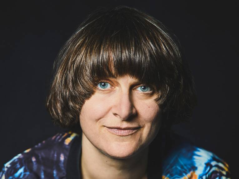 Die Autorin Ella Carina Werner