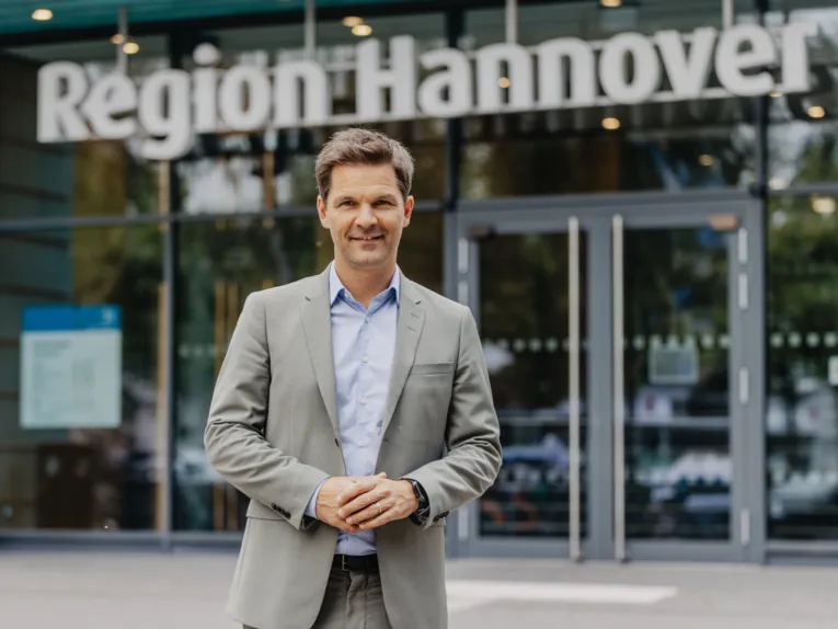 Regionspr&auml;sident Steffen Krach