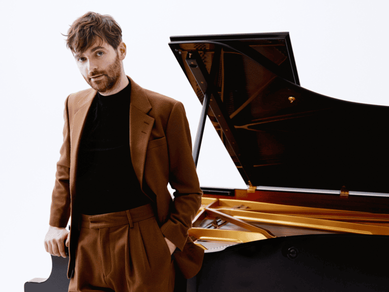 Der Komponist und Pianist Florian Christl