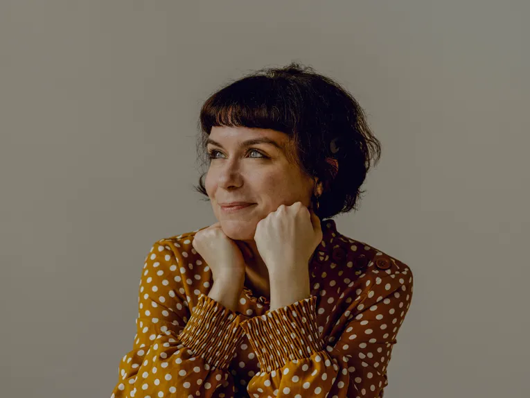 Die Autorin Sarah Lorenz