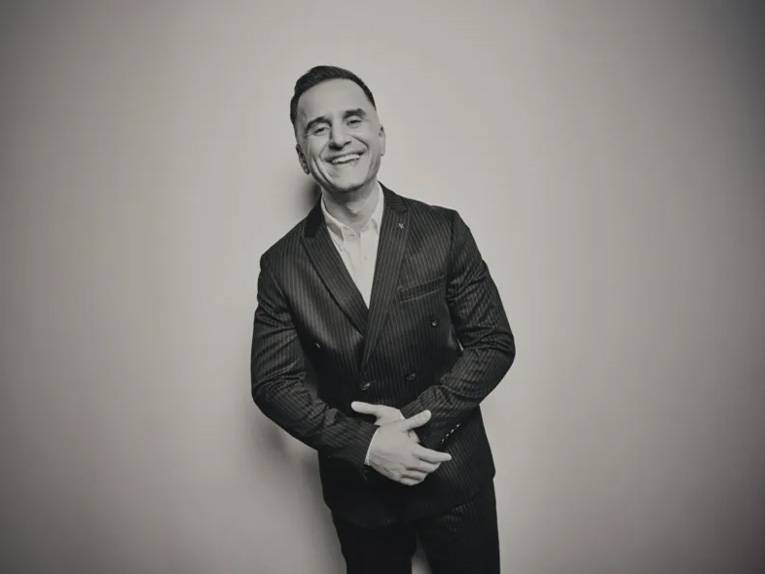 Comedian Özcan Cosar