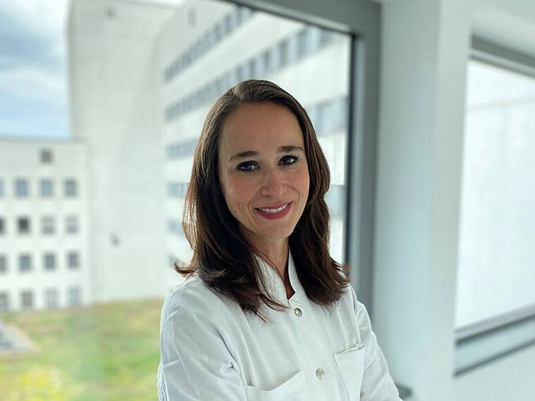 Die Chirurgin und Chefärztin Dr. med. Veronika Wolter