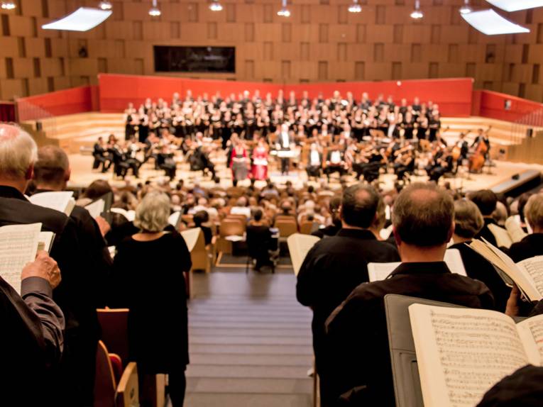 Blick in eine Konzerthalle