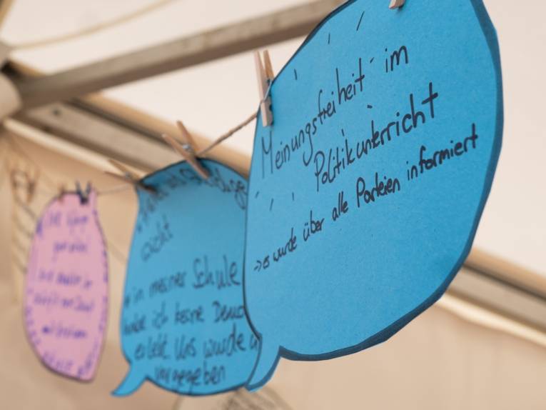 Beteiligungsaktionen auf dem Opernplatz