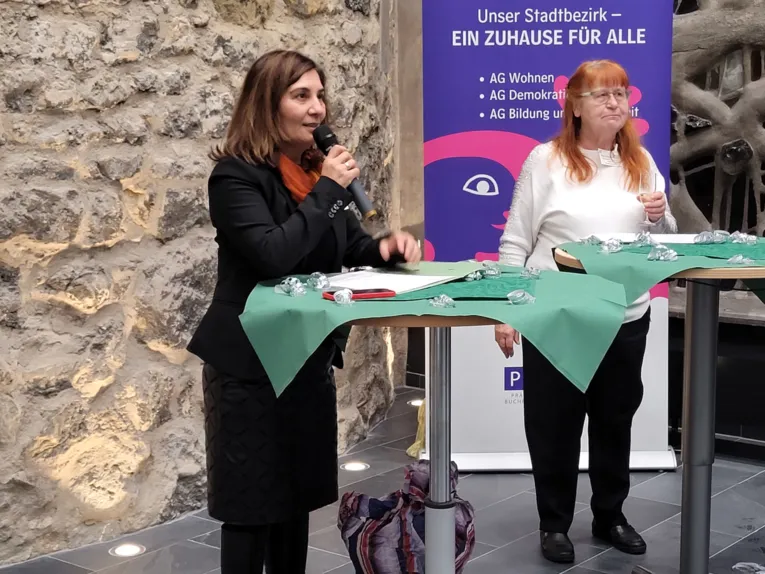 Gru&szlig;wort der Bezirksb&uuml;rgermeisterin Belgin Zaman