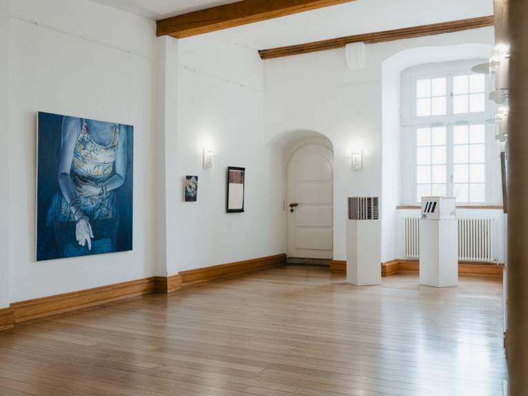 Eindruck aus der Ausstellung im Schloss Landestrost zum Atelierspaziergang 2026