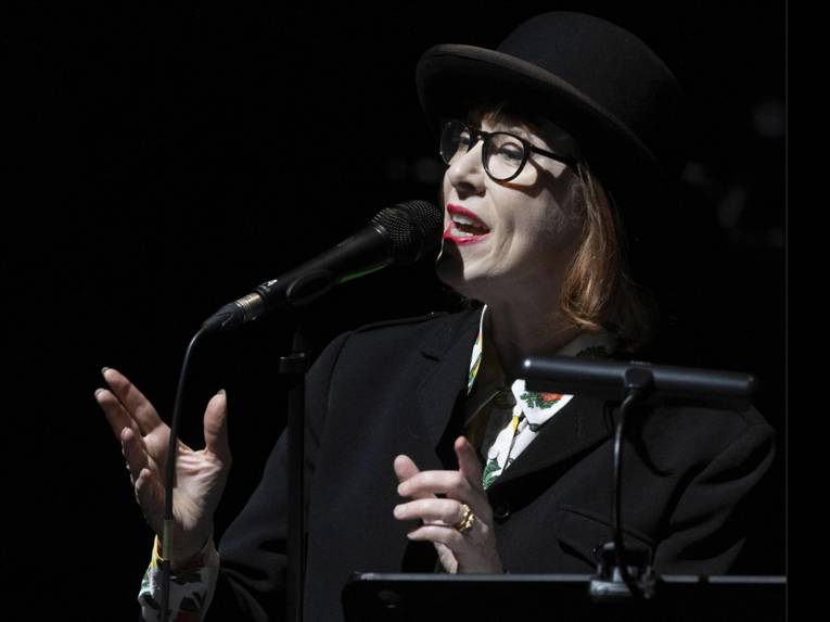Suzanne Vega