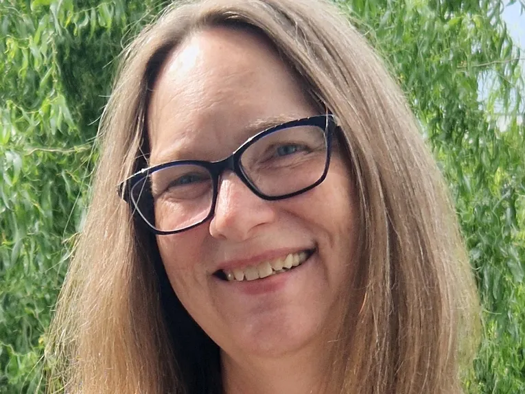 Die Autorin Corinna Kastner