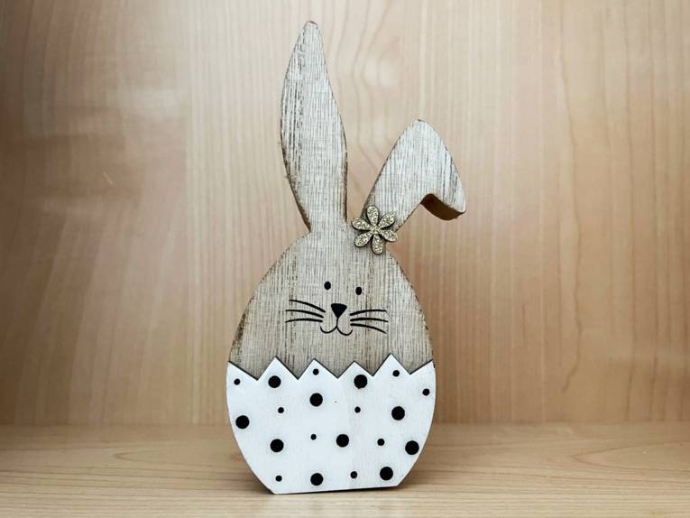 Holzfigur für Ostern