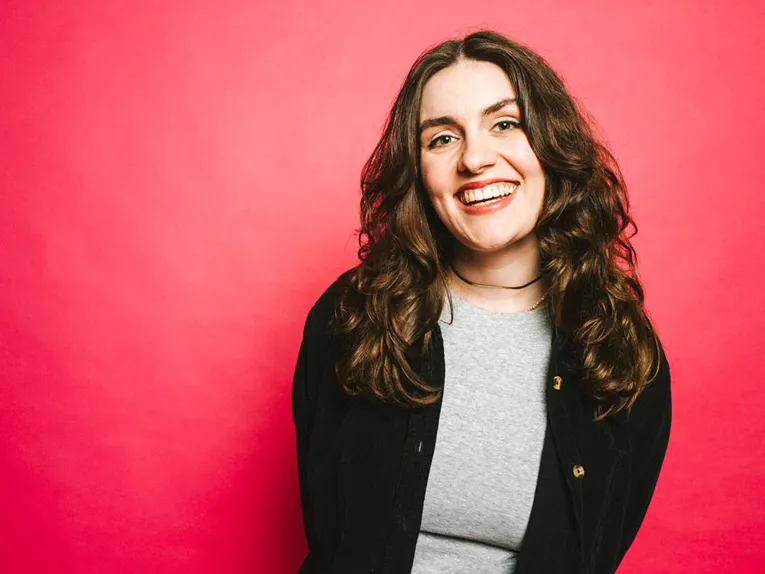 Comedienne und Moderatorin Anna Bartling