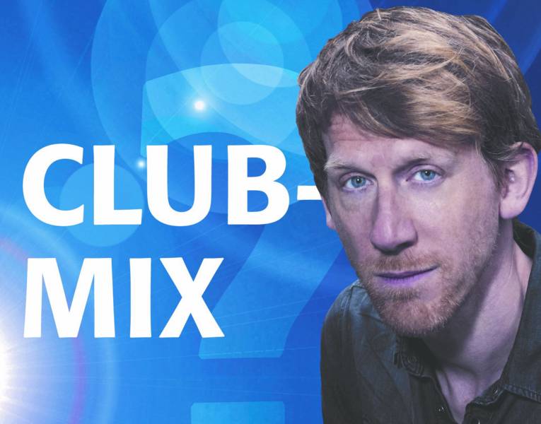 Porträt eines Mannes mit längerem Haar und Bart, neben ihm der Schriftzug Club-Mix