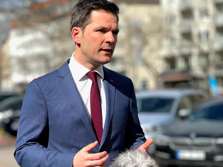 Regionspr&auml;sident Steffen Krach im Interview