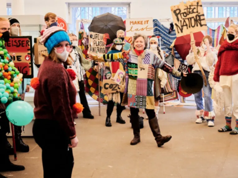 Ausstellung zu nachhaltiger Kleidung