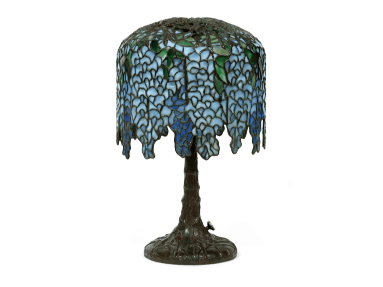 Lampe "Pony Wisteria (Glyzinie)", Modell-Nr. 349 von Louis Comfort Tiffany (1848 - 1933)