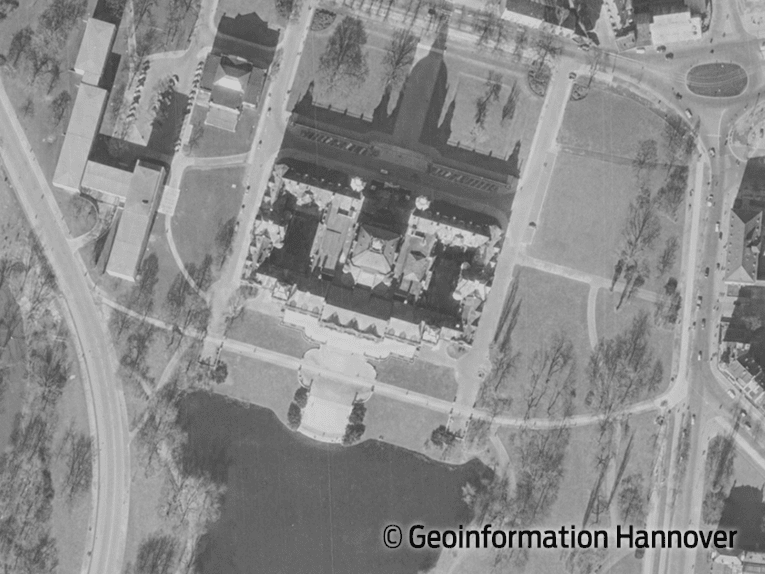 Ein digitales Orthofoto, das das Neue Rathaus zeigt.