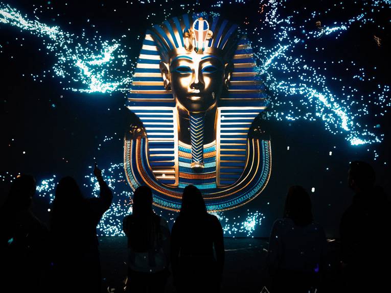 Eine Illumination der Totenmaske von Tutanchamun